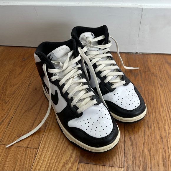 Nike Dunk High “Vintage Black” sneakers in Women’s Size 7 - Picture 2 of 7